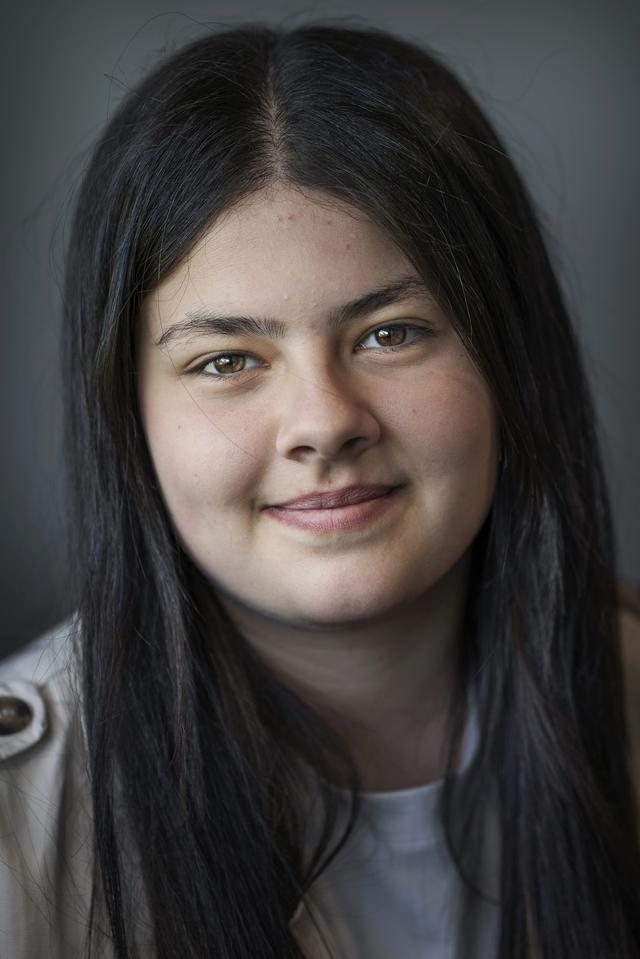 Naast school en baan bij de Jumbo geeft Ada ook nog bijles en volleybaltraining.