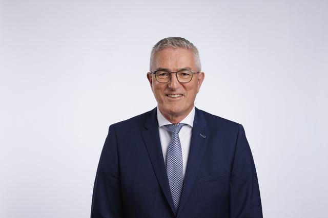 Henk Jumelet.