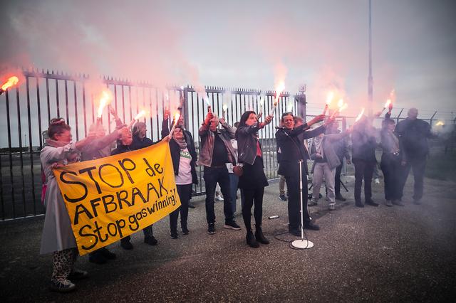 Enige tijd terug was er nog een fakkelactie door de Bodembeweging en Respect voor Groningen bij de gaslocatie in Warffum.