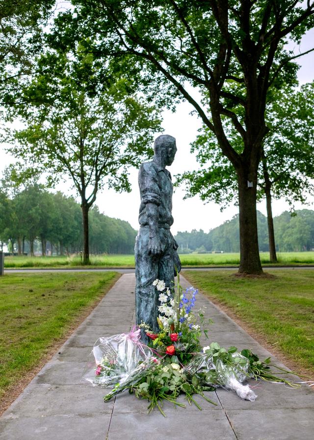 Herdenking Laatste Molukse boot naar Nederland 70 jaar geleden bij monument in Nuis / 26 juni 2021 / fotograaf Nienke Maat