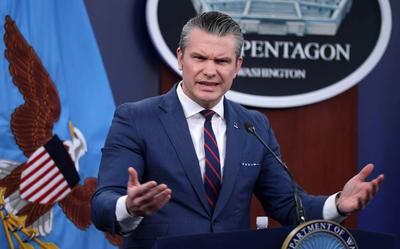 De Amerikaanse minister van Defensie Pete Hegseth.