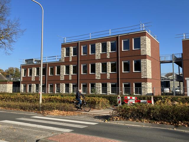De flexwoningen bij de entree van Binnenvree in Coevorden zijn bijna klaar.