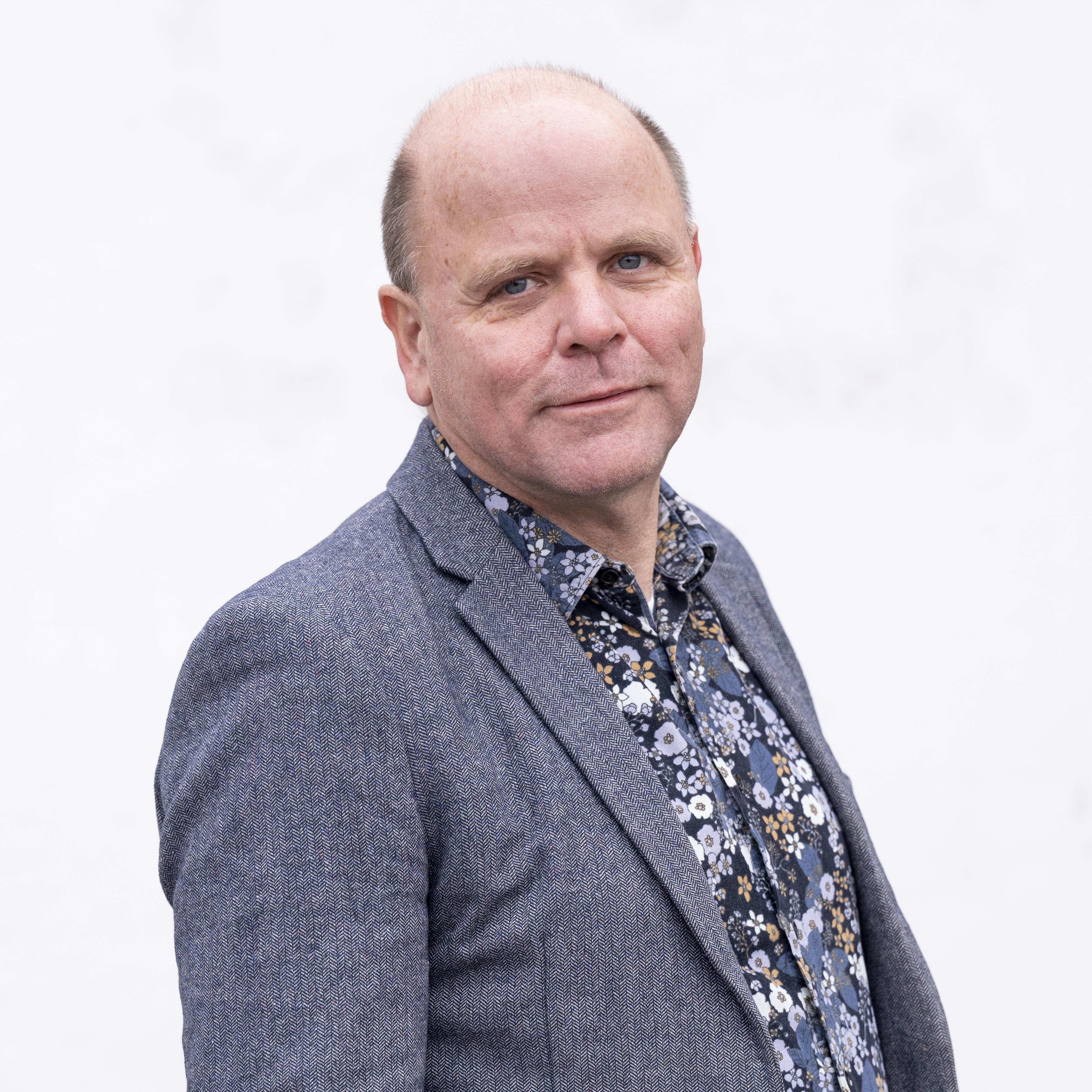 Wethouder stapte op omdat 3 van de 23 raadsleden ontevreden over hem waren.