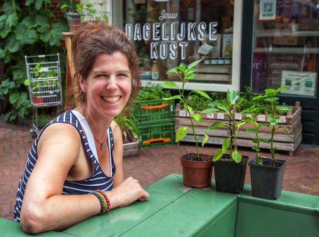 Monique van Etten gunt iedereen om de geneugten van verse, lokale en duurzame producten te beleven.
