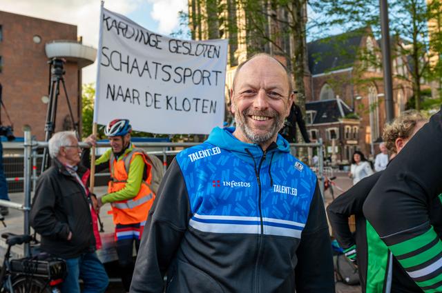 Oud-topschaatser en gewezen coach Gerard Kemkers: ,,Je moet er niet aan denken dat Groningen de ijsbaan verliest.''