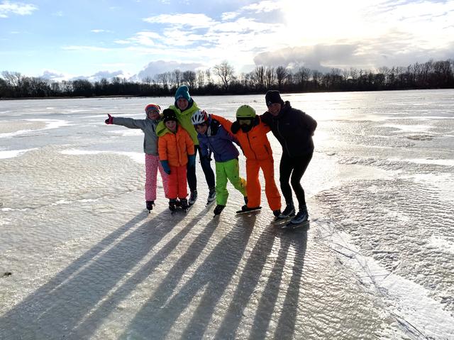 Met de familie Zandstra op het ijs. 