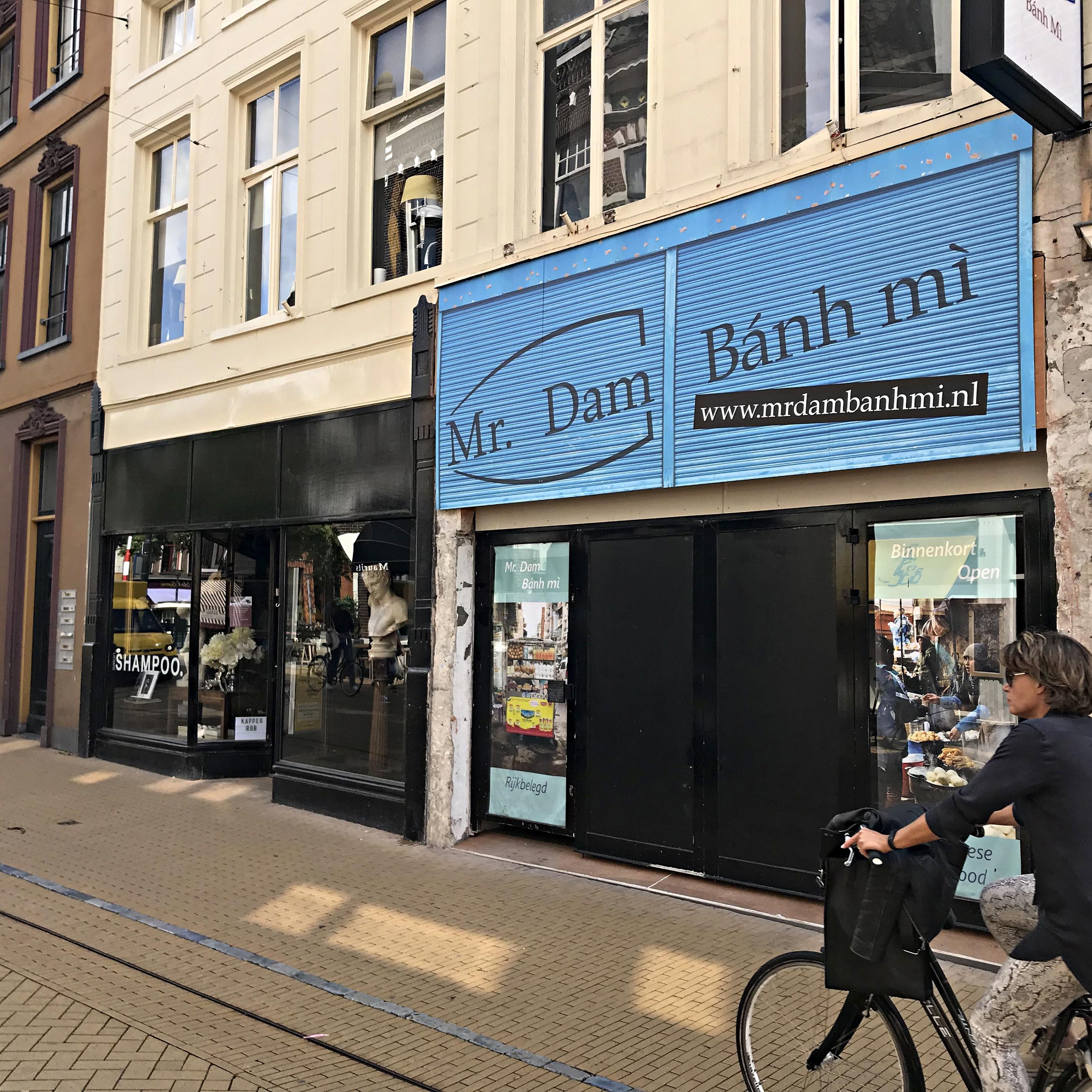 Mr. Dam Bánh Mì, Vietnamees Streetfood aan de Astraat.