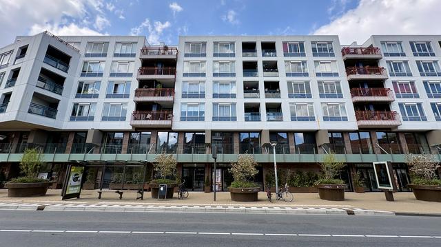 De vernieuwde gevel aan het Kattendiep.