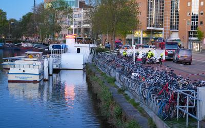 Geen sporen van misdrijf bij dode man in water Groningen.
