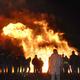 De traditie van paasvuren staat onder druk door aangescherpte regels rond veiligheid en de uitstoot van schadelijke stoffen.