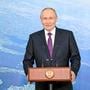 De Russische Staatsdoema heeft woensdag een omstreden wetsvoorstel goedgekeurd dat president Vladimir Poetin de bevoegdheid geeft om troepen naar het buitenland te sturen. 