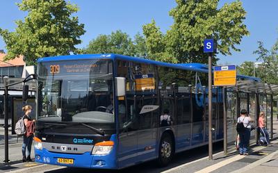 Reizigersorganisatie Rover wil dat Qbuzz kapotte liften in bussen repareert.