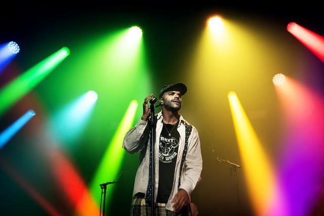 Sef trad in oktober op bij Opmaat, het eendaagse festival van Grasnapolsky en het NNO.   