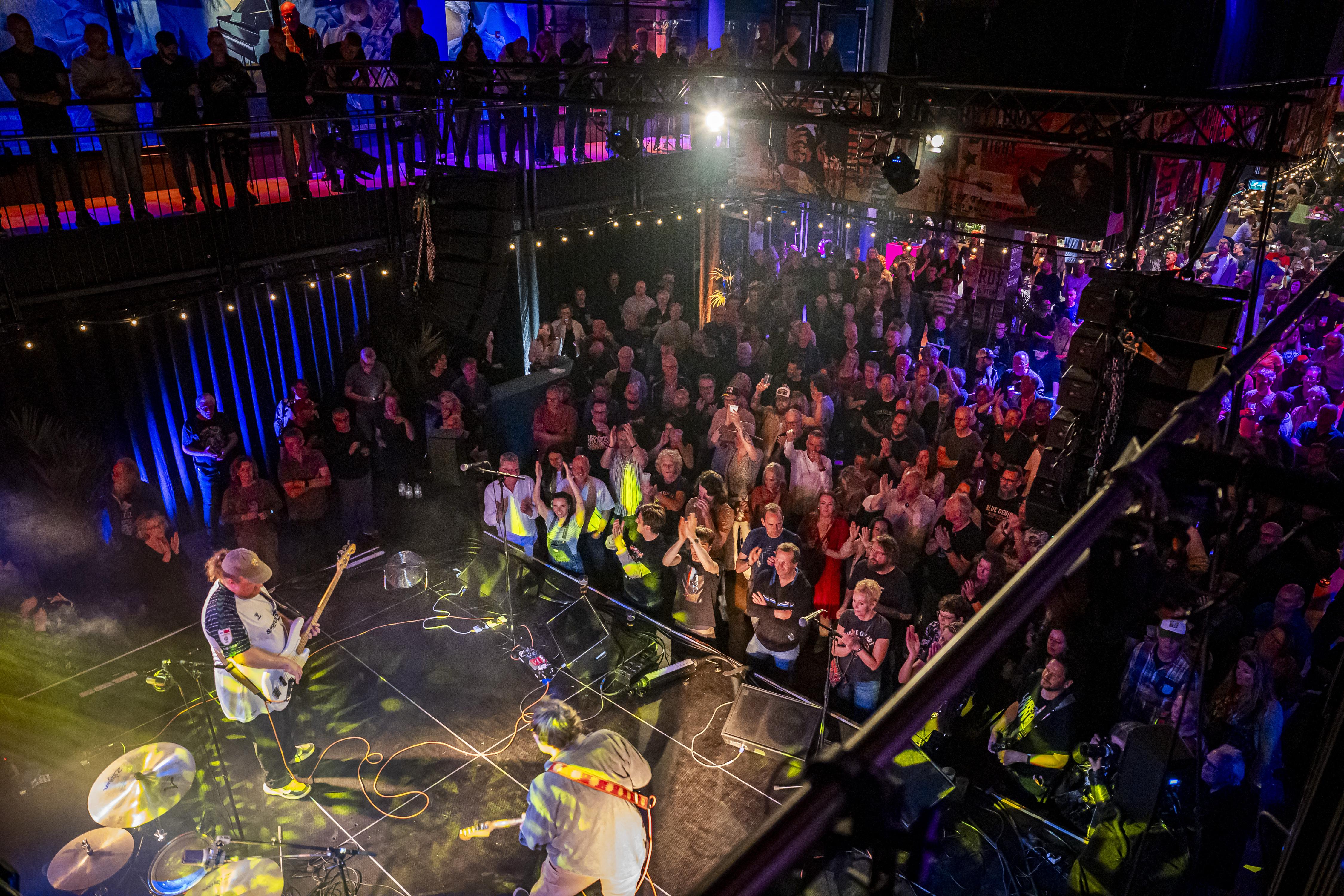 The ZAC Schulze Gang tijdens de Rhythm & Blues Night in De Oosterpoort.