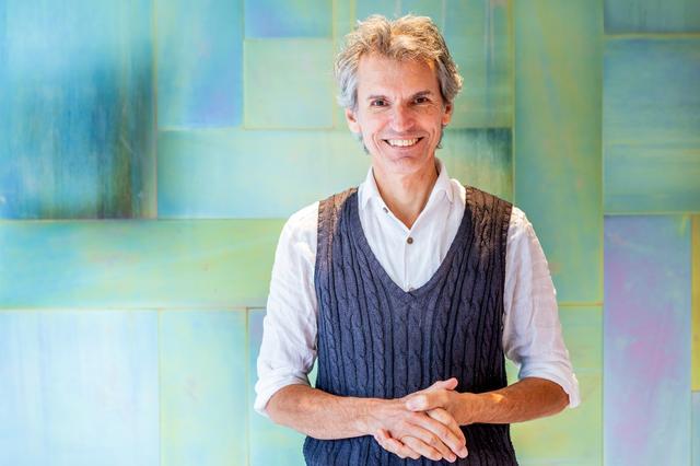Dr. Frans Sijtsma, universitair hoofddocent ruimtelijke economie aan de Rijksuniversiteit Groningen. 
