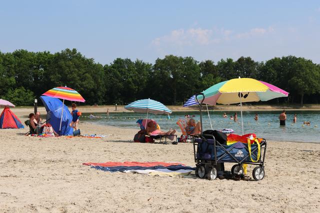 Op het Ronostrand was het uitstekend vertoeven in het bloedhete weekend. 