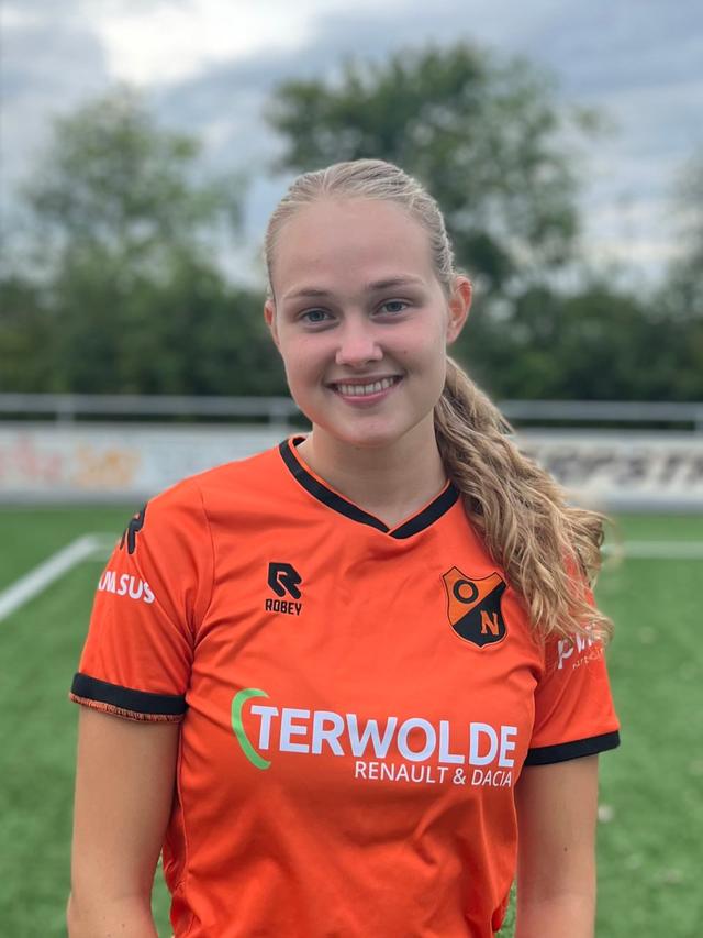 Sophie Haan (ON), inzet van de lijn gegleden.