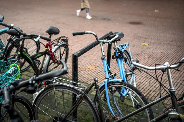 Fietsenrek aan de Westerhaven.