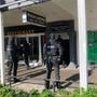 Een van de politie-invallen in Emmen in het kader van het onderzoek naar Denniz M. 