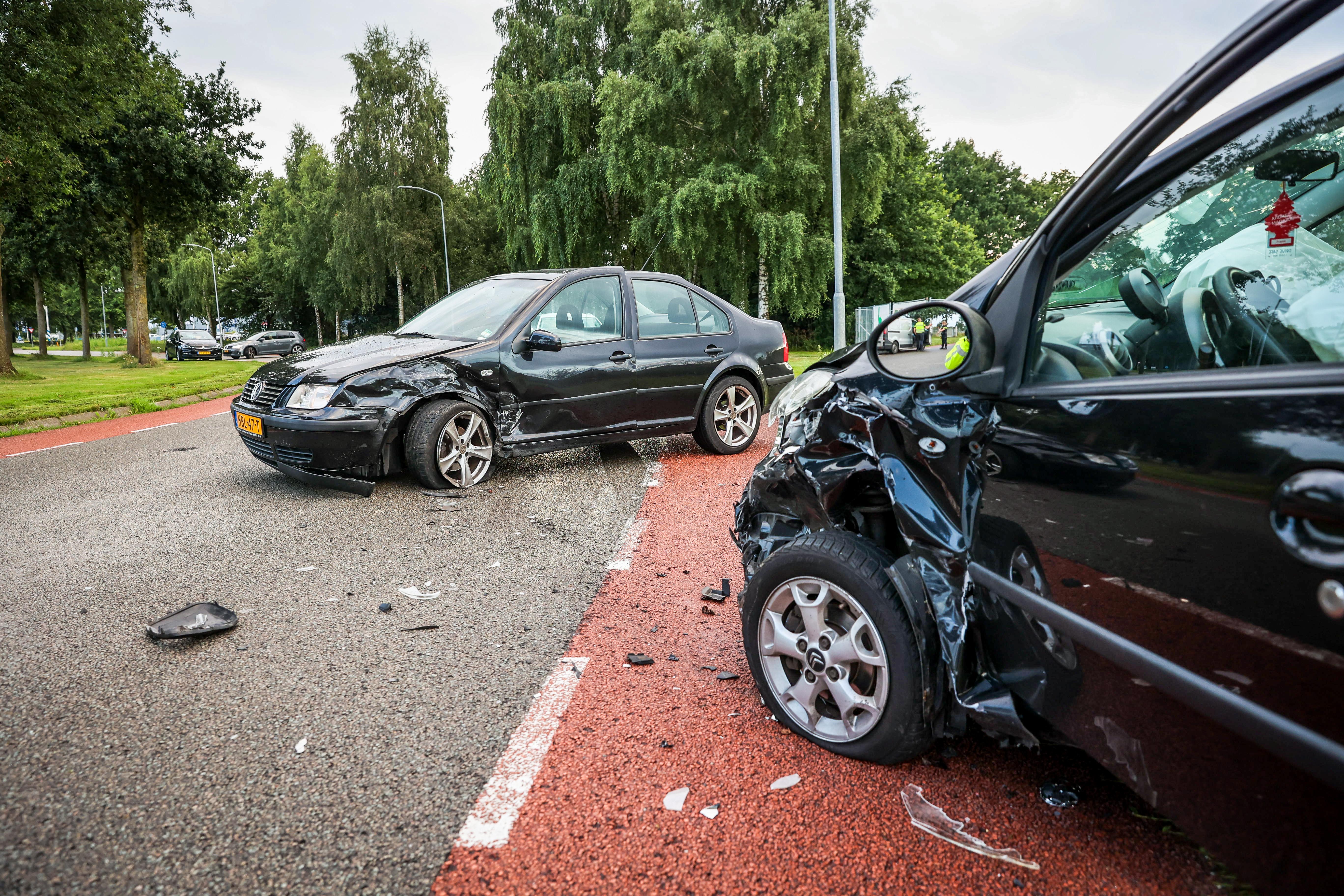 Een 37-jarige man uit Emmen veroorzaakte op 1 augustus 2025 een ernstig ongeluk op de Glenarvanstraat in Emmen. Daarna sloeg hij op de vlucht.