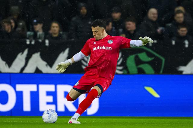 Etienne Vaessen onlangs in actie tegen Go Ahead Eagles, toen hij ook de nul hield: 0-0. 