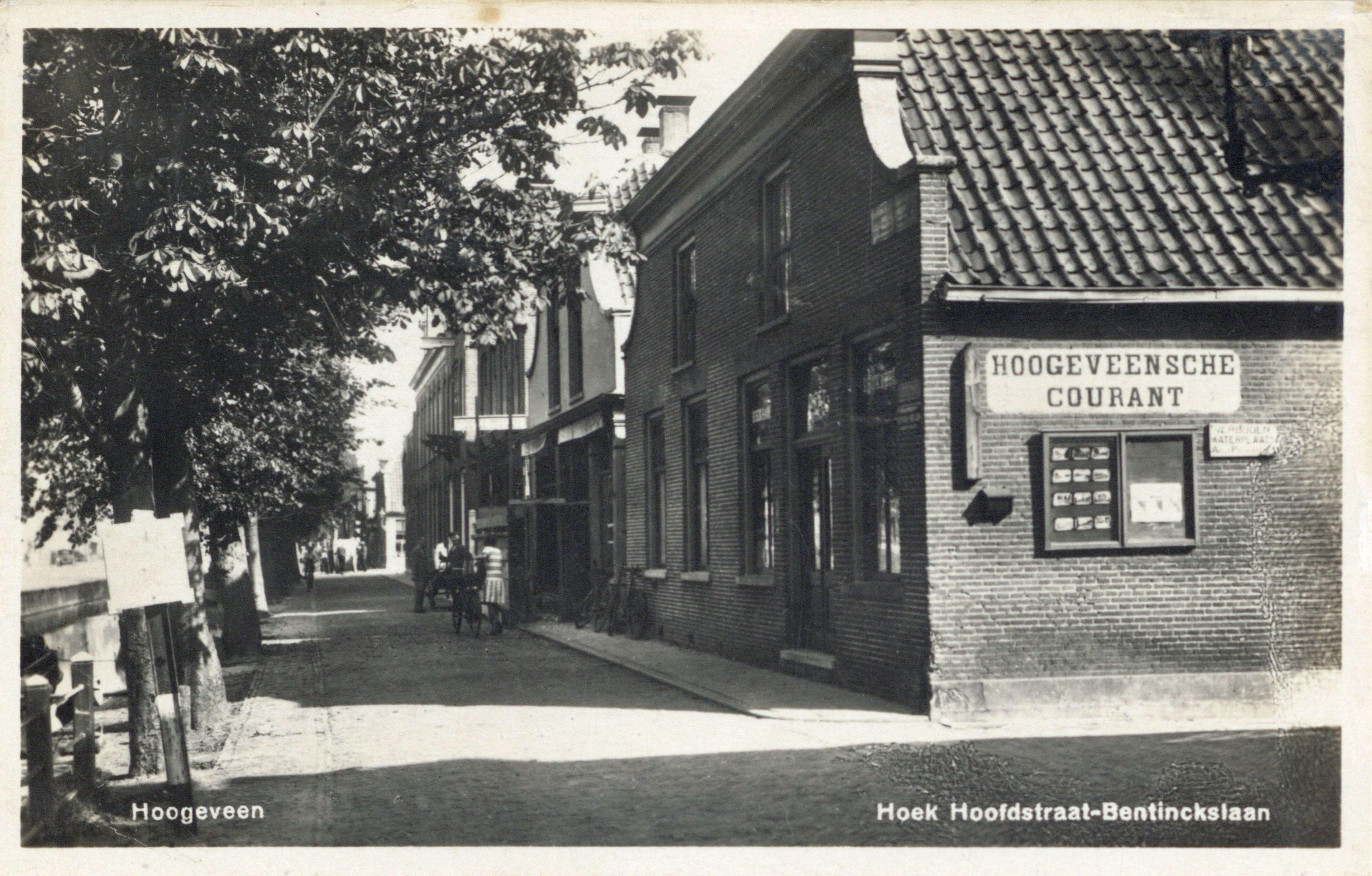 Het pand van Pet rond 1935, op de hoek van de Hoofdstraat met de Bentinckslaan.