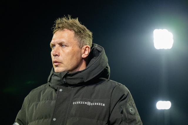 Menno van Dam zag zaterdag in Eindhoven het seizoen definitief in duigen vallen. 