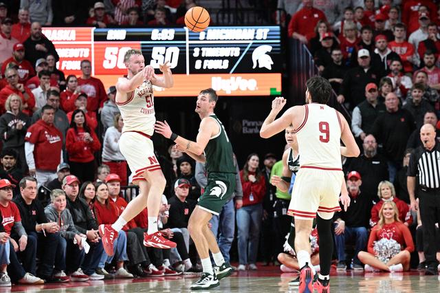 Rienk Mast maakt dankzij zijn veelzijdigheid kans op een NBA-carrière.  