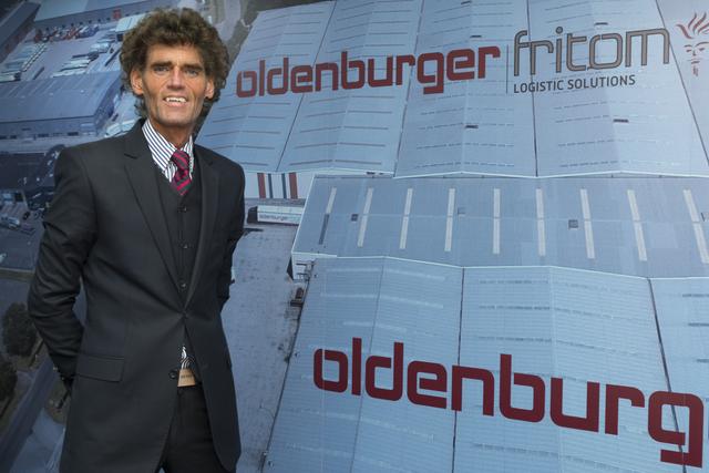 René Dale (hier op archief) heeft geen vertrouwen meer in de clubleiding van FC Emmen.