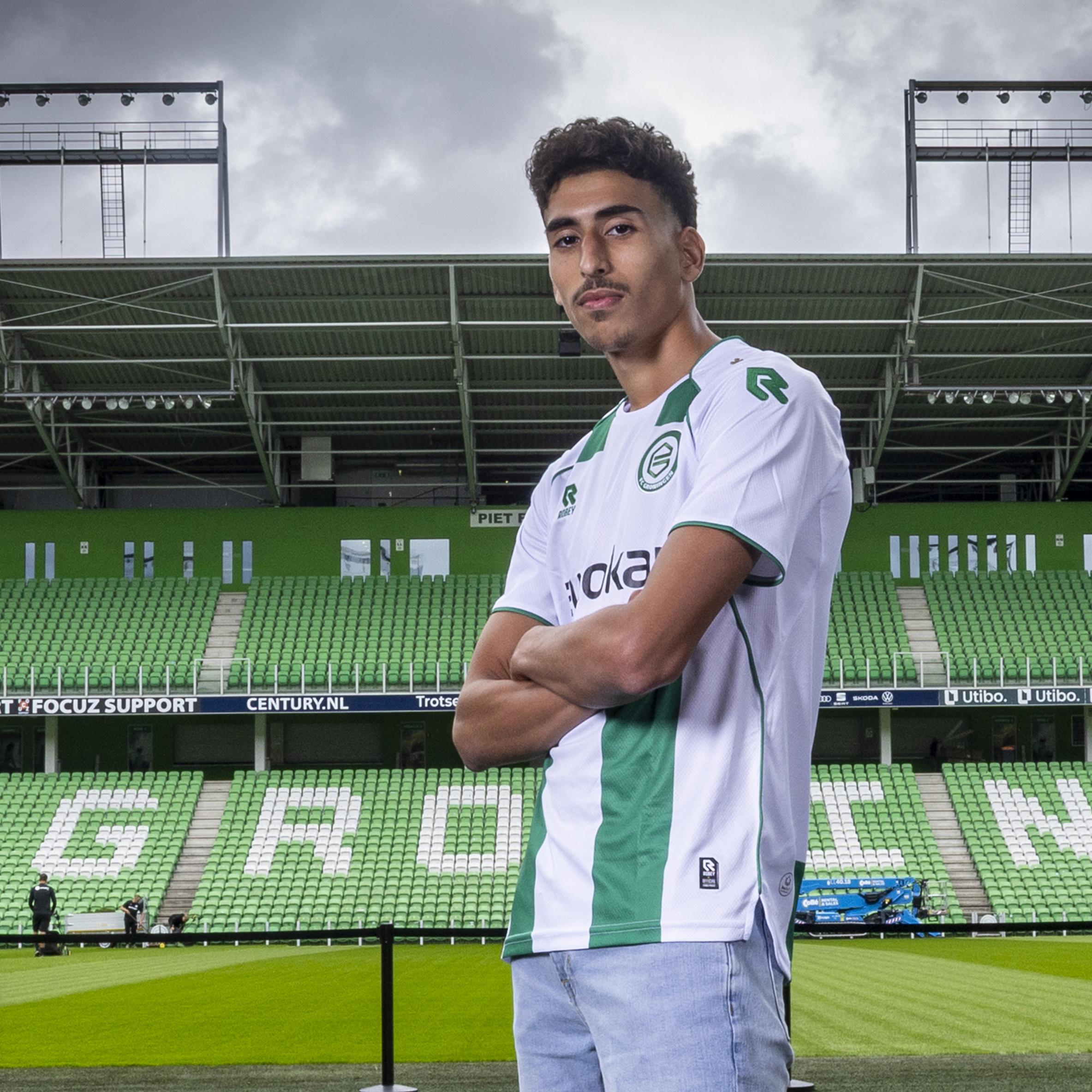 Younes Taha wordt door FC Groningen voor één seizoen gehuurd van FC Twente.