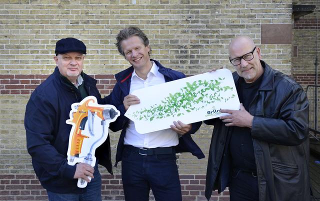 Paul van den Boogaard, Tibidor Straub en Peter Fransz (vanaf links) van Brllnt Green Group. 