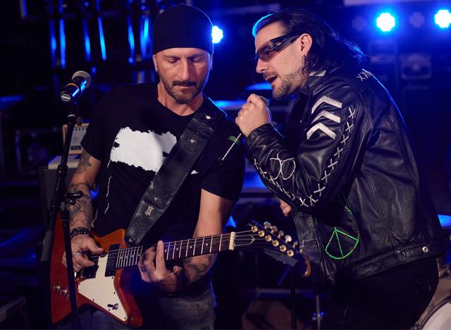 Zoek de verschillen: U2 The Music
