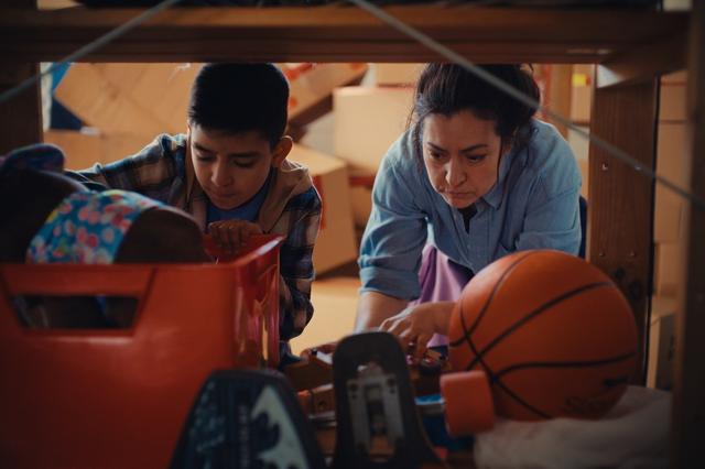 Scène uit de korte jeugdfilm 'Werkplaats van je dromen' van regisseur Maurice Klok, die dit weekeinde op Filmfestivalletje in Kortehemmen in première gaat.