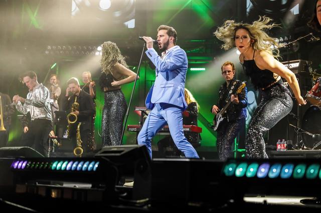 Bouke (uit Emmen) and The Elvis Matters band in ZiggoDome, Amsterdam.