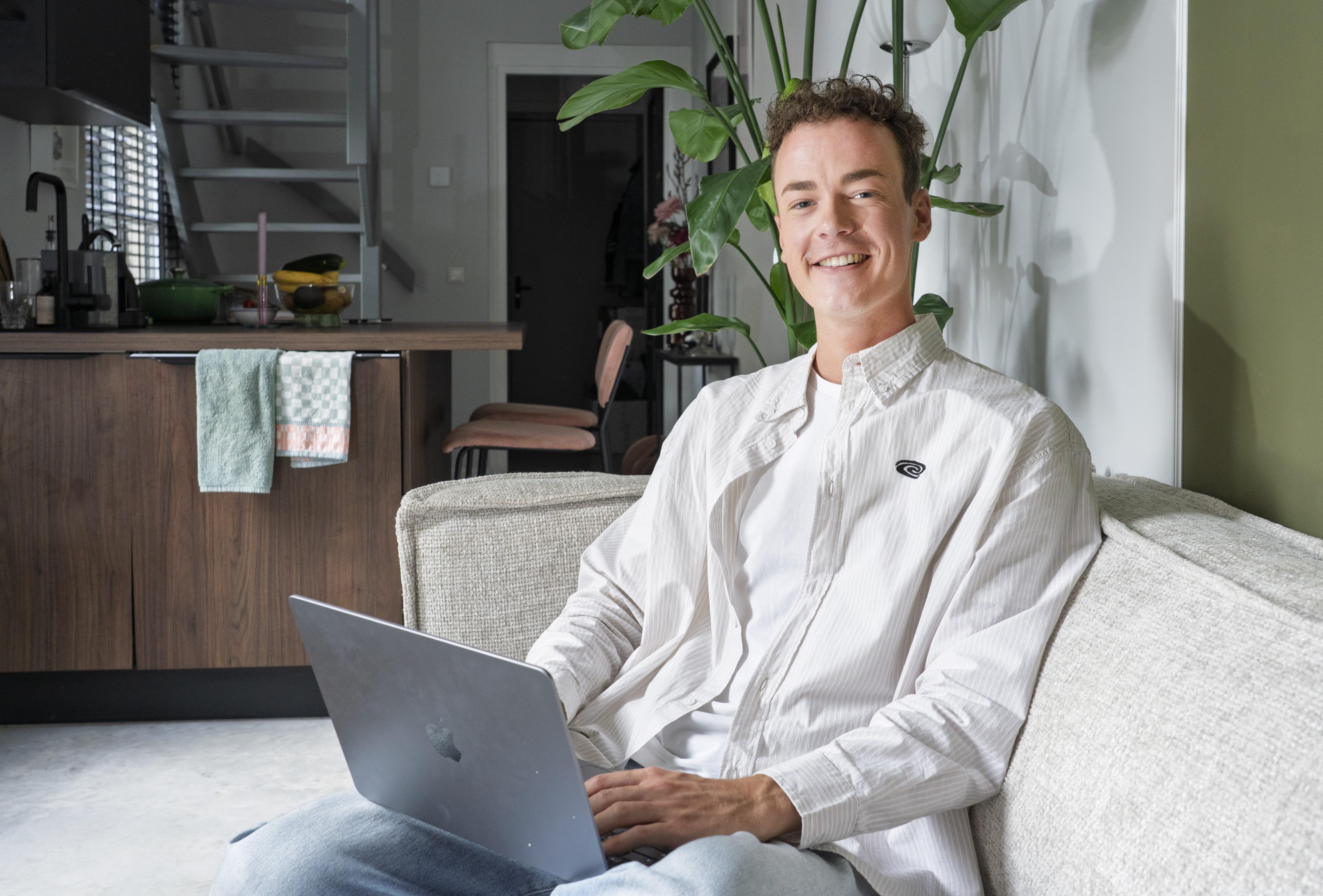 Berry Tromp (24) uit Leeuwarden over zijn diagnose dyslexie: "Ik ben er juist heel blij mee. Als het label erop zit, is de discussie van tafel en kun je de juiste hulp krijgen."