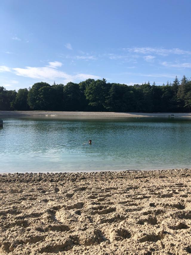 Een meertje om in te zwemmen.