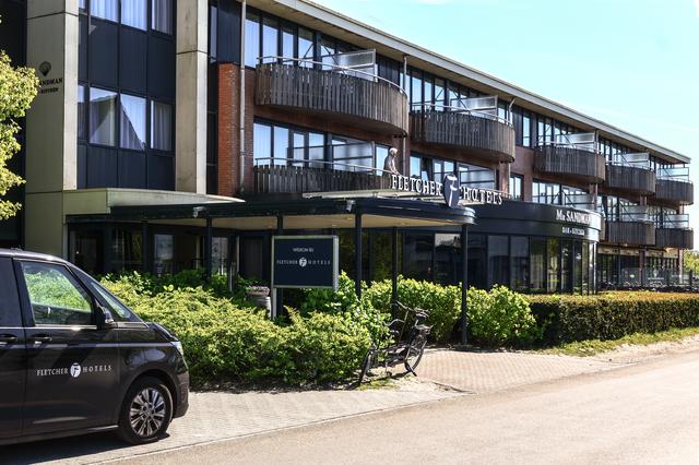 Het hotel op Ameland waar de raadsleden, burgerleden, griffier en burgemeester van Tytsjerksteradiel verbleven. 