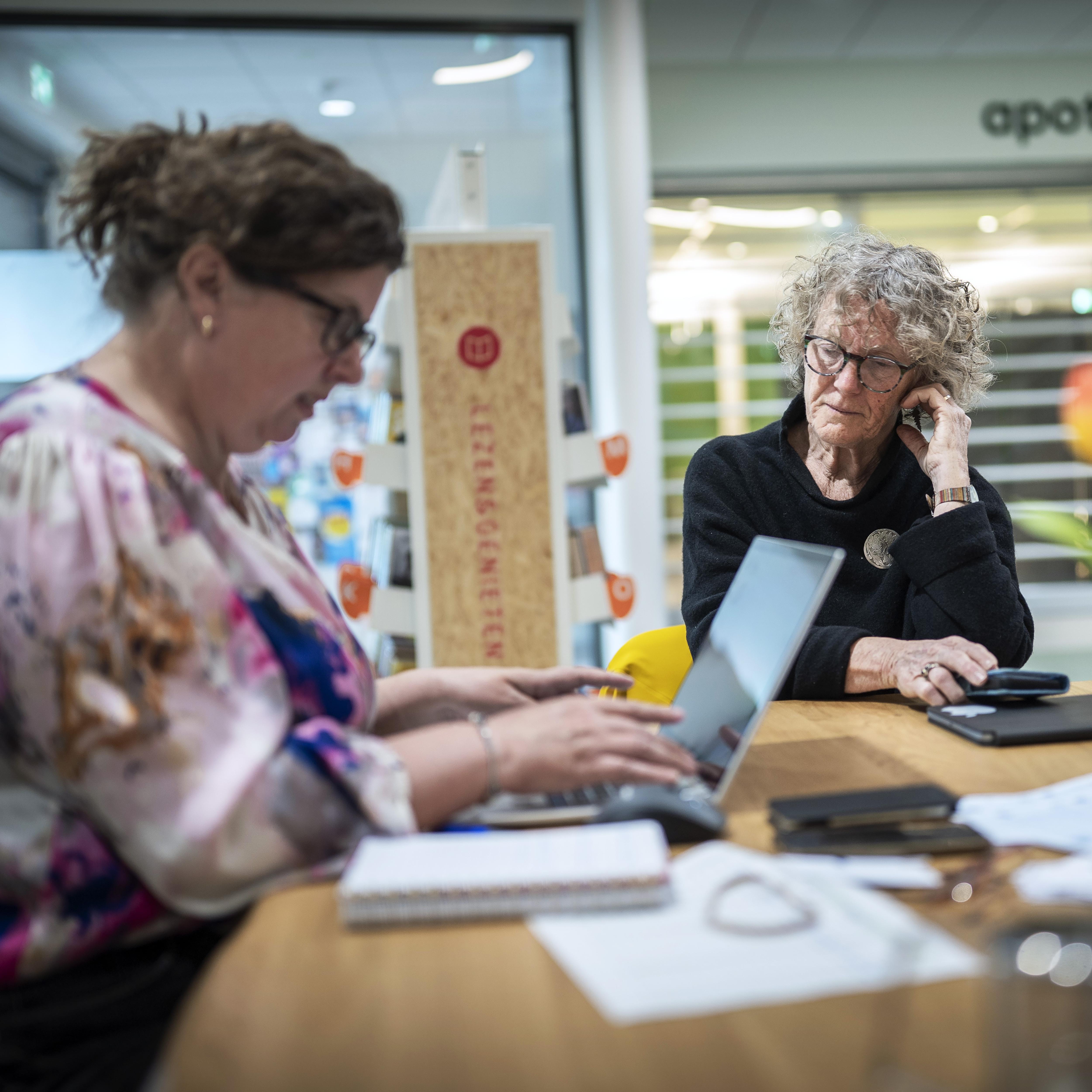 Gedupeerden met aardbevingsschade kunnen met vragen terecht bij een informatiepunt van de Commissie Mijnbouwschade.