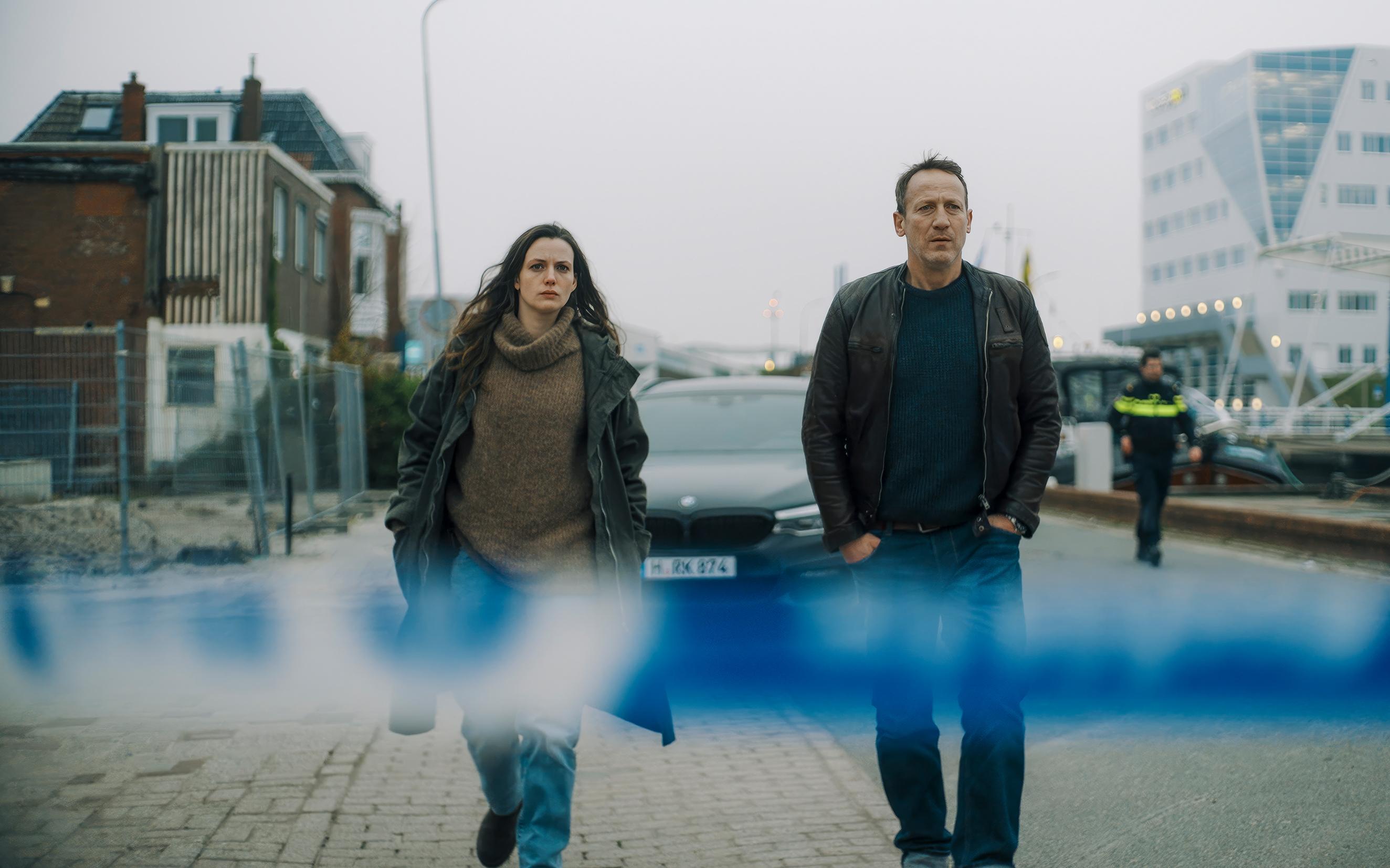 Verschillende plekken in Delfzijl, zoals het Eemskanaal en de zeevaartschool, zijn in ‘Tatort’ te zien.