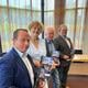 Het nieuw geïnstalleerde college van Pekela: vlnr Arthur van Dooren (Pekelder PVV), Ellen van Klaveren (SP), Eddie Jonker (CDA) en burgemeester Jaap Kuin.