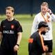 Ronald Koeman tijdens een trainingssessie van het Nederlands elftal, ter voorbereiding op de wedstrijd tegen Zweden.