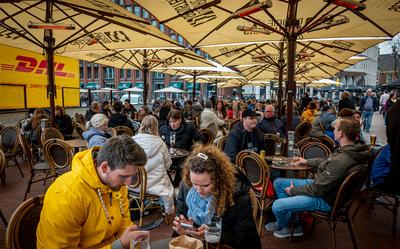 Terrasverwarming bij De Drie Gezusters.