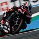 Marco Bezzecchi vrijdag tijdens de trainingssessie op het TT Circuit. Zondag crashte de Italiaan met zijn Aprilia.