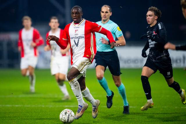Rodney Kongolo eerder dit seizoen in actie tegen Helmond Sport.