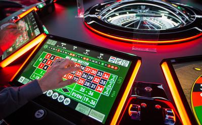 Online gokken wint razendsnel terrein onder jongeren in Noord-Nederland.