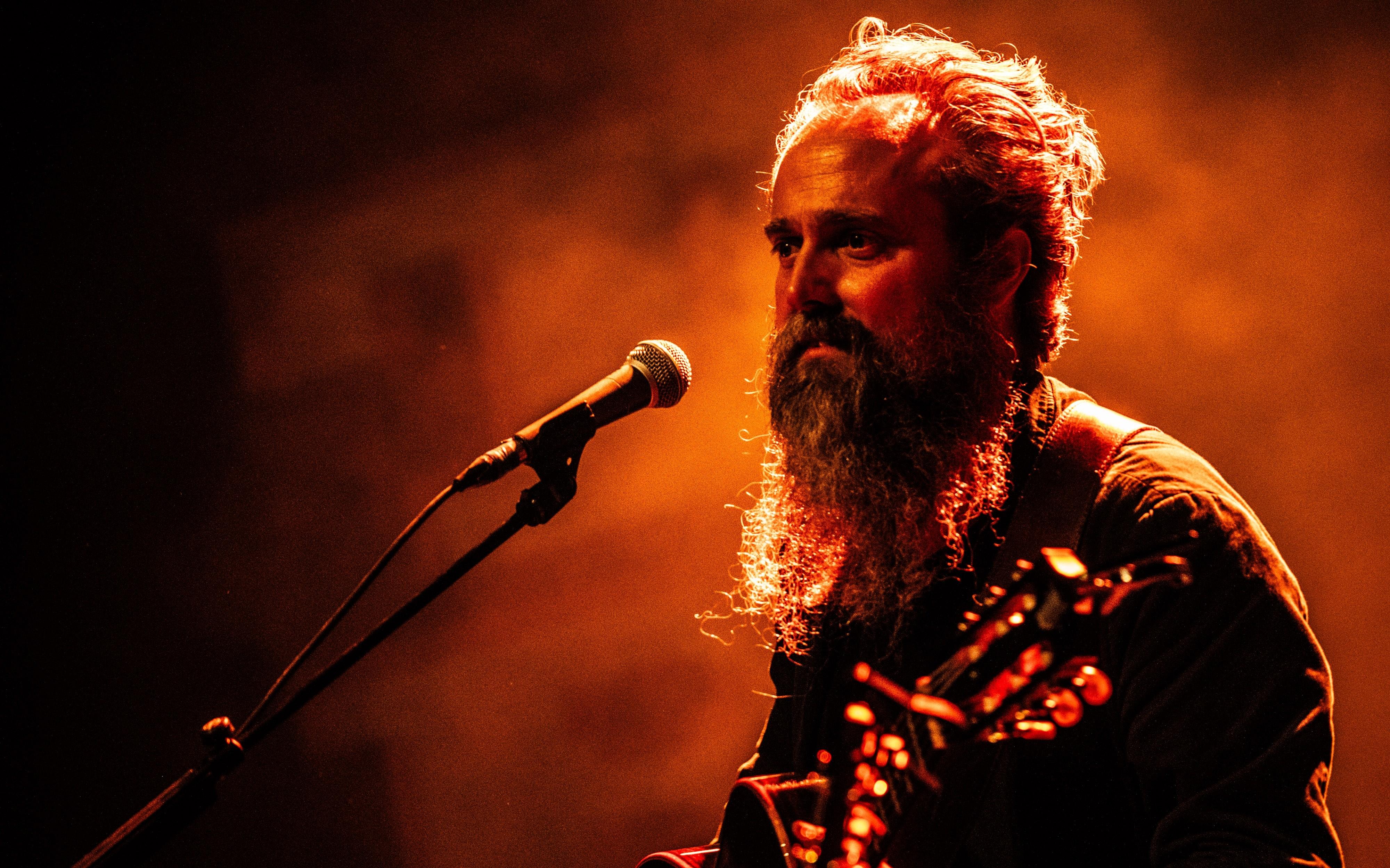 Sam Beam alias Iron & Wine op TakeRoot.