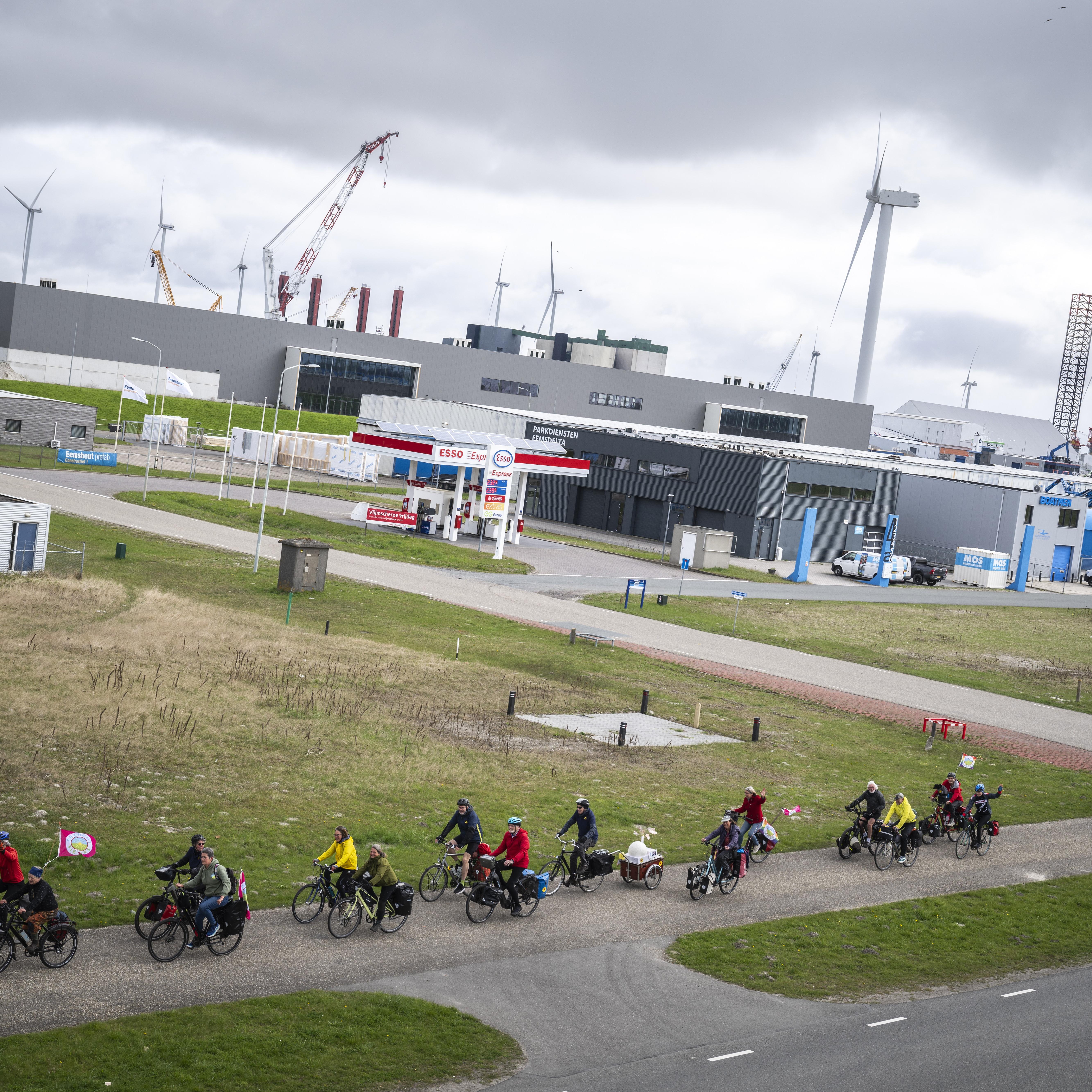 Eemshaven is een van de locaties die onderzocht werd voor een kerncentrale.
